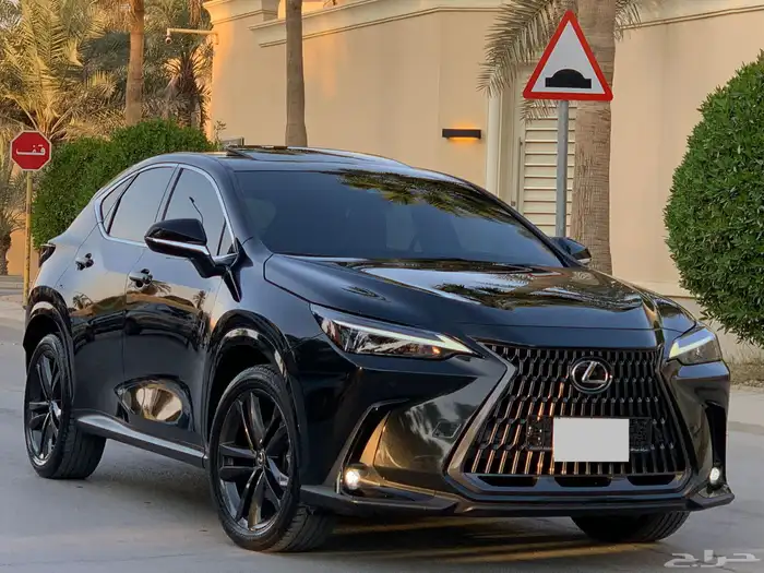 لكزس NX350 2022 عداد قليل 16