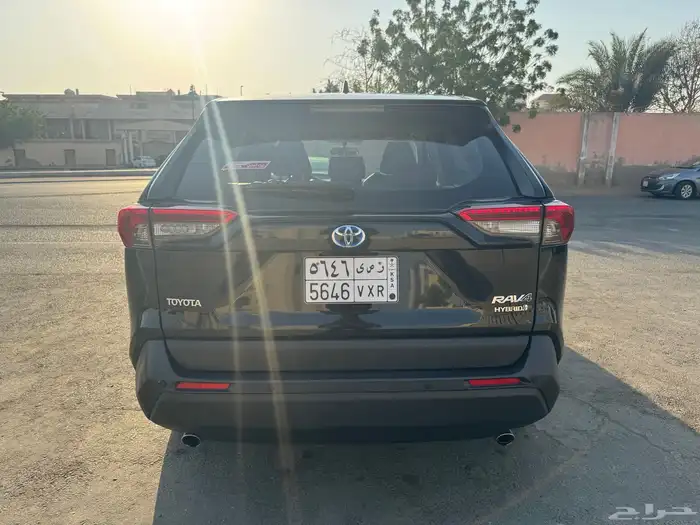 Rav4 Hybrid 4x2 2023 for Sale 4
