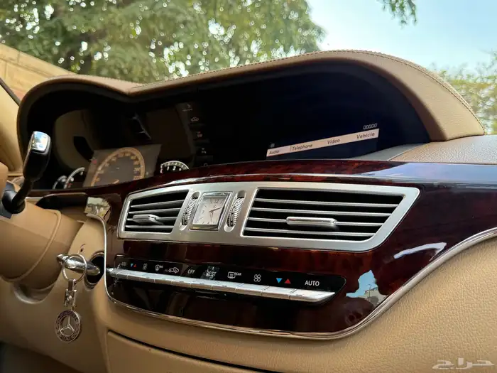 مرسيدس بانوراما مخزن ( تم البيع ) 63