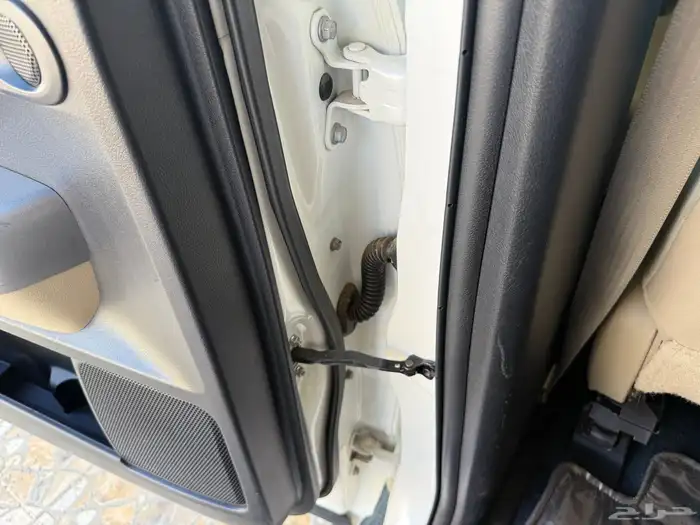 تيوتا سكويا المديل 2016 فتحه و دبل و ثلاجه سعودي بدي وكالة 54