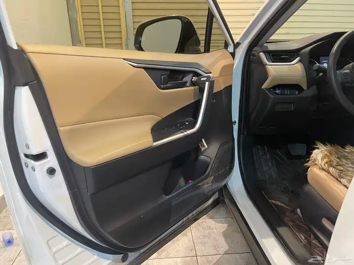 راف فور 2024 ستاندر بريمي 3