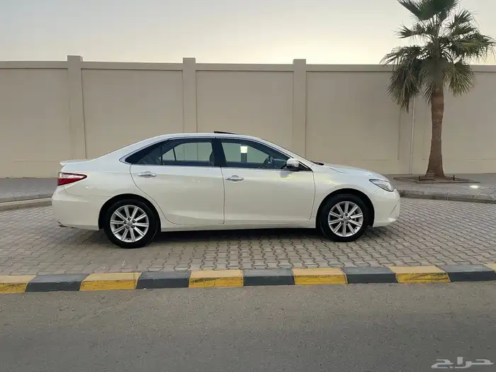 تايوتا كامري 2016 3