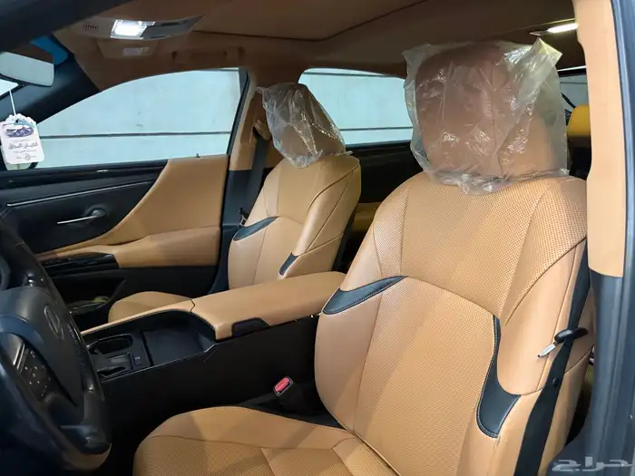 لكزس Es250 موديل 2023 10