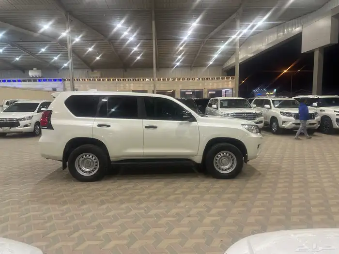 برادو 2019 اربع سرندل بنزين بحالة الوكالة 4