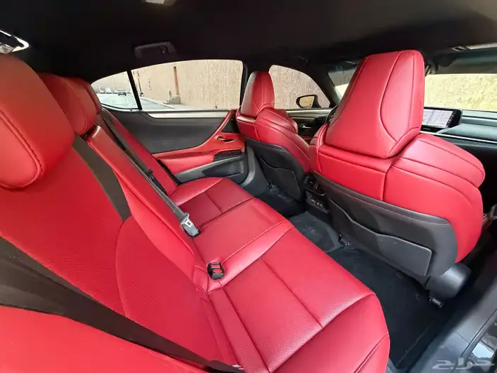 لكزس es350 fsport موديل 2021 33