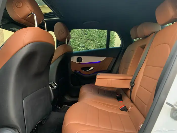 مرسيدس GLC200 موديل 2020 بحالة الوكاله ممشى 63 الف 28