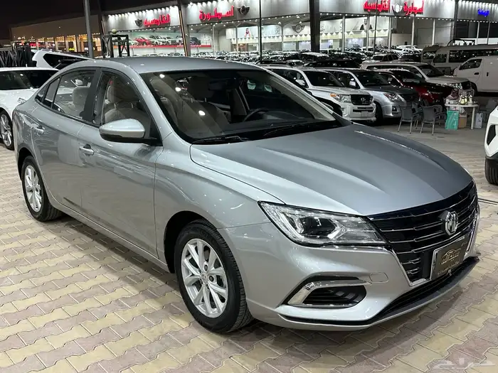 ام جي 5 موديل 2023 استاندر نظيف جدآ 1