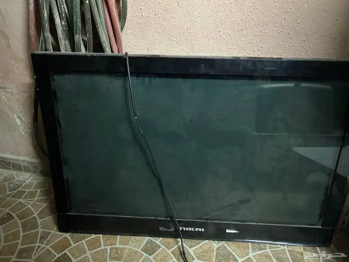 للبيع شاشه خربانه 1