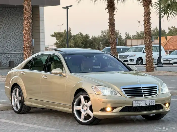 مرسيدس بانوراما 2008 فل كامل 350 لارج AMG 11