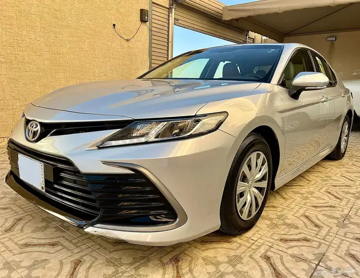 كامري 2022 LE عداد 78 الف 22