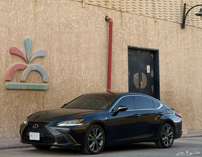 لكزس es350 fsport موديل 2021 3