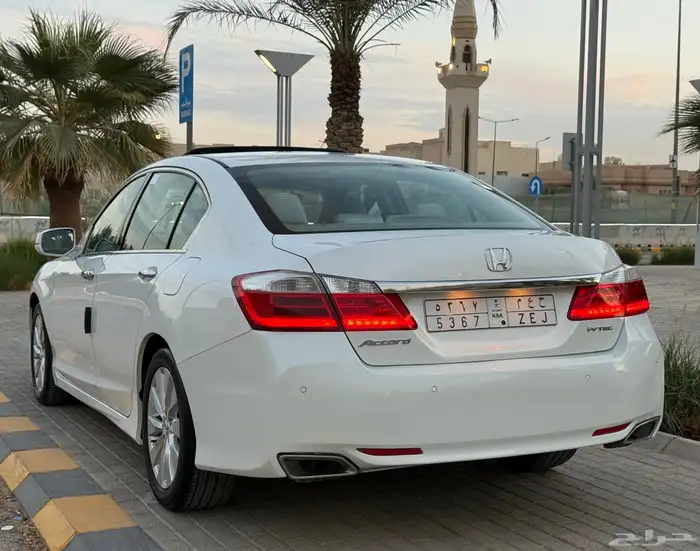هوندا اكورد 2015 سبيشل للمستخدم الحد 47 الف 20