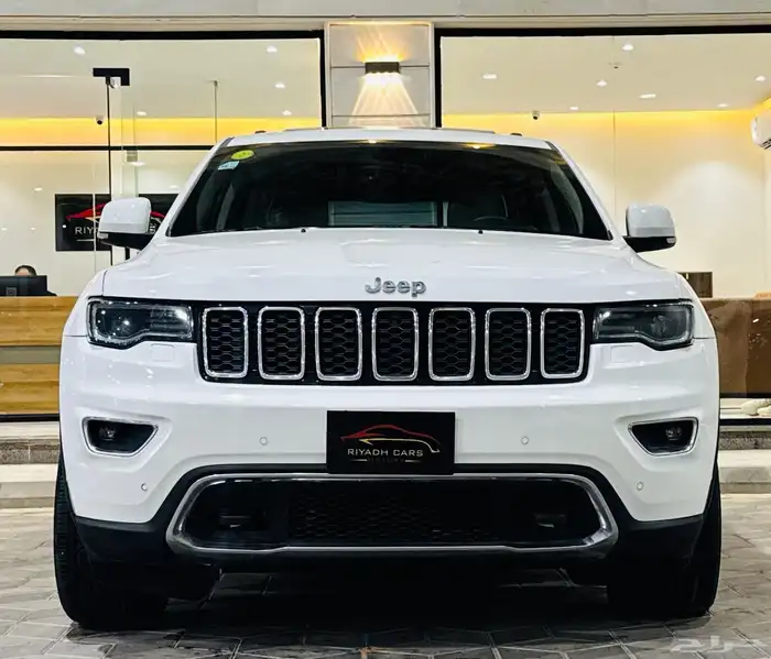 جراند شيروكي 2018 ليمتد ( عرض خاص ) 2