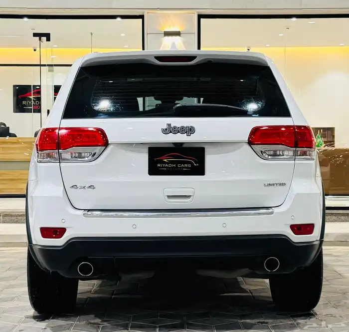 جراند شيروكي 2018 ليمتد ( عرض خاص ) 3