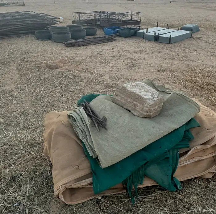 شبوك ومطاره ومعالف ومظلات للبيع 3