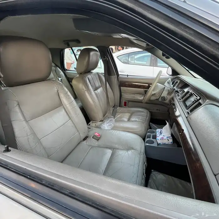 فورد فكتوريا 6