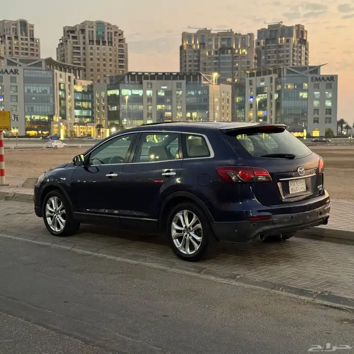 للبيع جيب مازدا 2