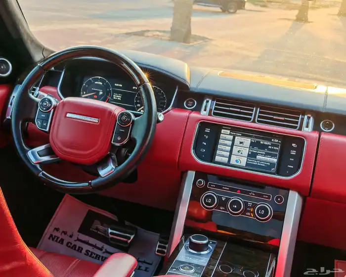 رينج روفر 2015 أوتوبيجرافي سوبر شارج أبيض لؤلؤي 36