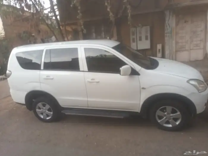 مستوبيشي سي ام سي Z7 2015 4