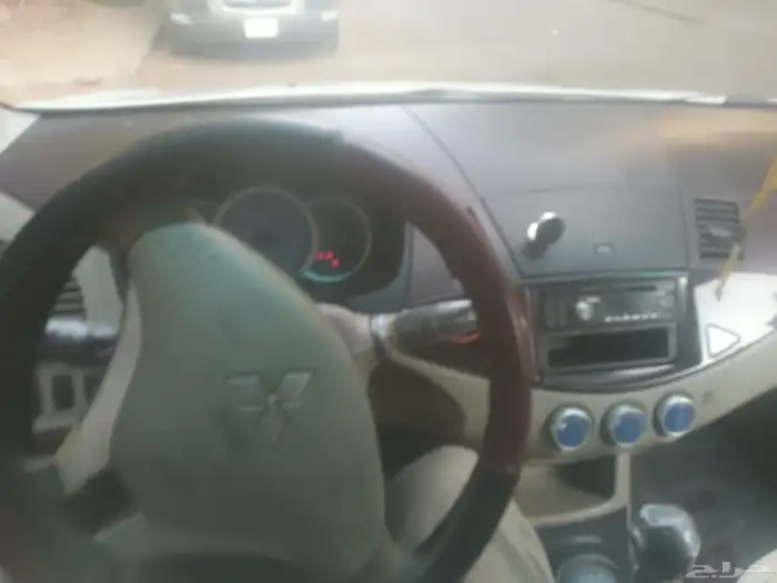 مستوبيشي سي ام سي Z7 2015 9