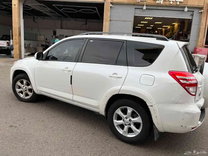 تويوتا رافور 2010 2