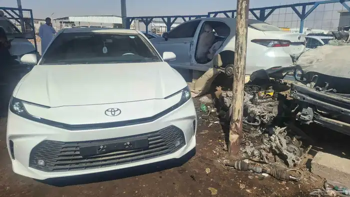 كامري موديل 25تشليح 1