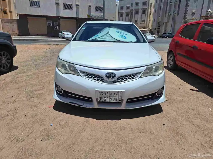 للبيع كامري موديل 2013 8