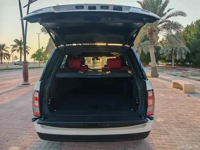 رينج روفر 2015 أوتوبيجرافي سوبر شارج أبيض لؤلؤي 19