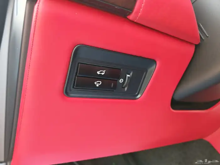 رينج روفر 2015 أوتوبيجرافي سوبر شارج أبيض لؤلؤي 41