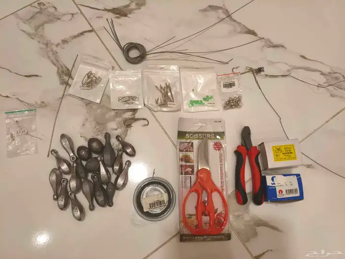 سنارة صيد سترايك 4.5 متر مع مكينه اكوما ومحلقات صيد اخرى 1