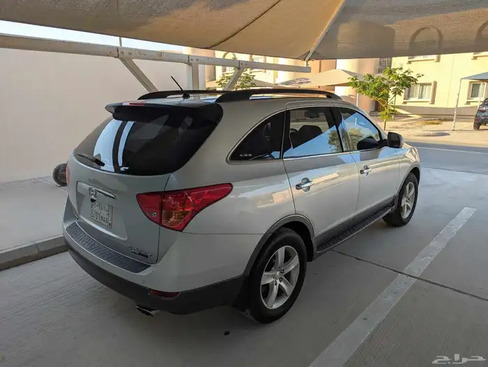 For Sale  Hyundai Veracruz 3.8L   2011 model 213000km N 5