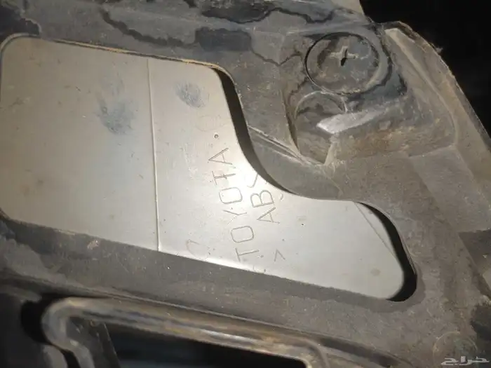 طيس ودعامة وشبك هايلوكس 2012 5