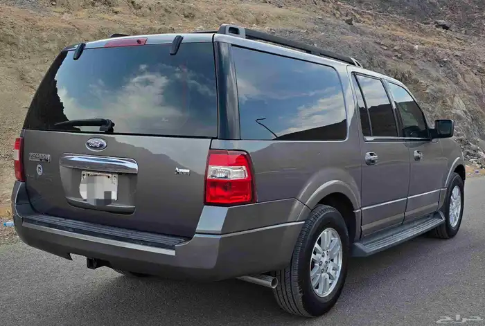 اكسبديشن طويل موديل 2010 1