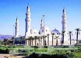 مرشد سياحي عبدالرحمن العصيمي متخصص مسار المدينة المنورة 7