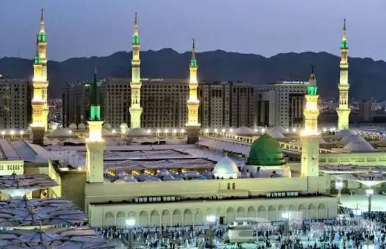 مرشد سياحي عبدالرحمن العصيمي متخصص مسار المدينة المنورة 2