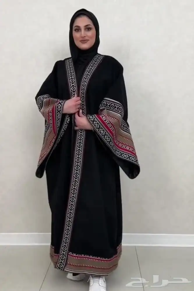 عباية نسائي شتوي مطرزه بالنقش التراثي القديم 2