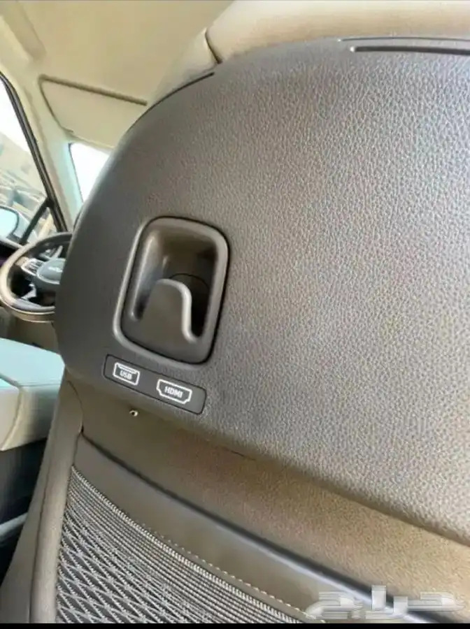 كيا كارنفال ( VIP ) فان 13