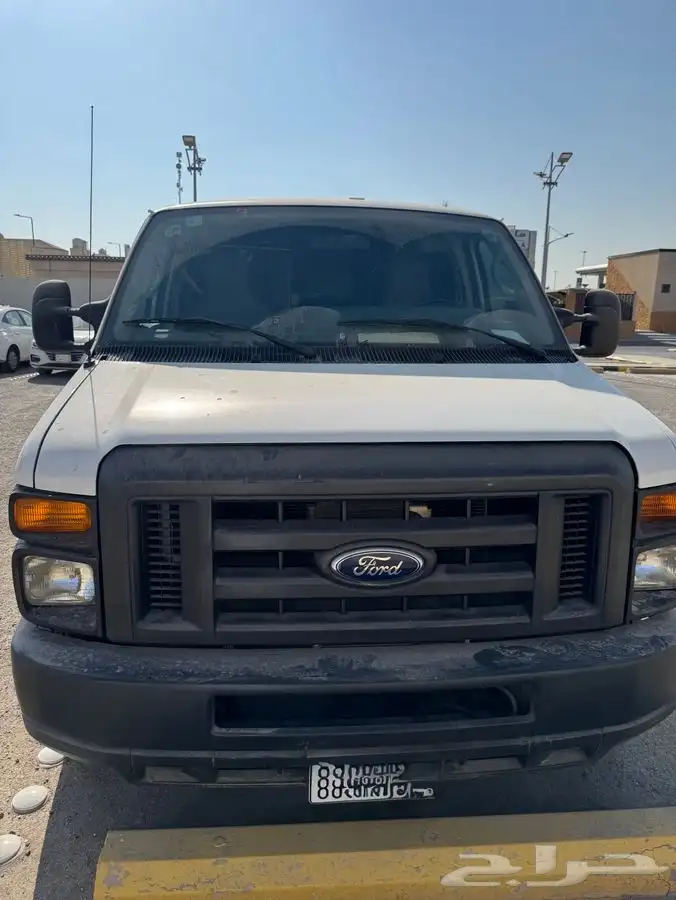 فان فورد مخزن لذوي الاحتياجات الخاصة 2