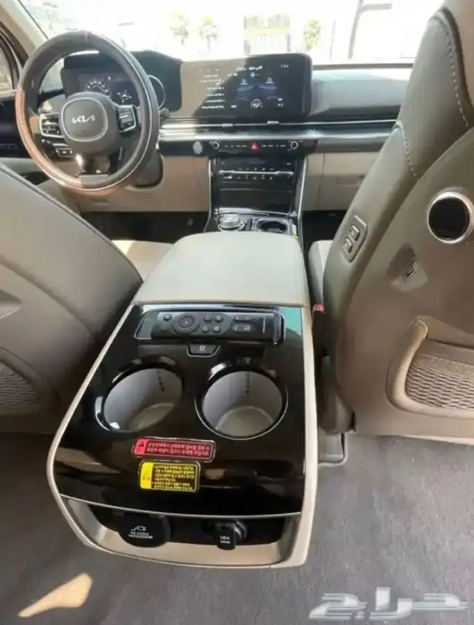 كيا كارنفال ( VIP ) فان 8