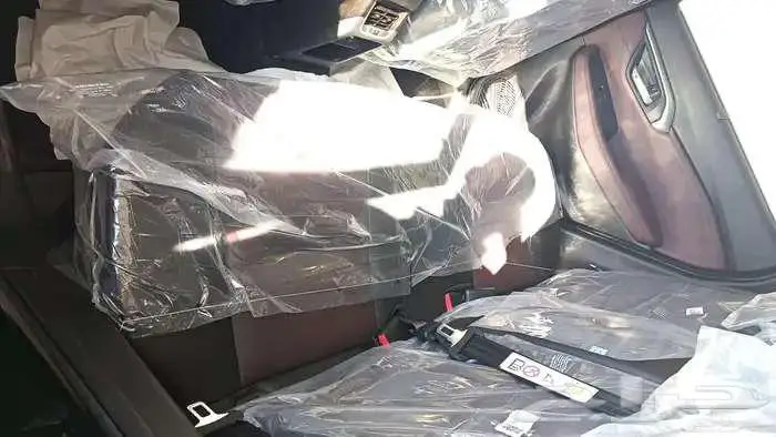 تويوتا اوربان 2026 10