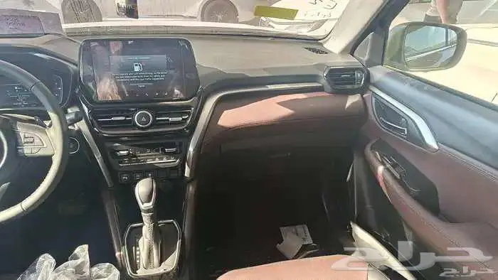 تويوتا اوربان 2026 9