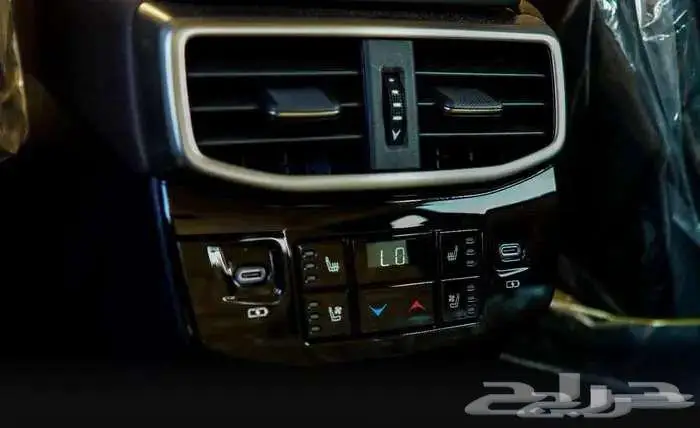 لكزس RX350 h ابيض فل2024 31