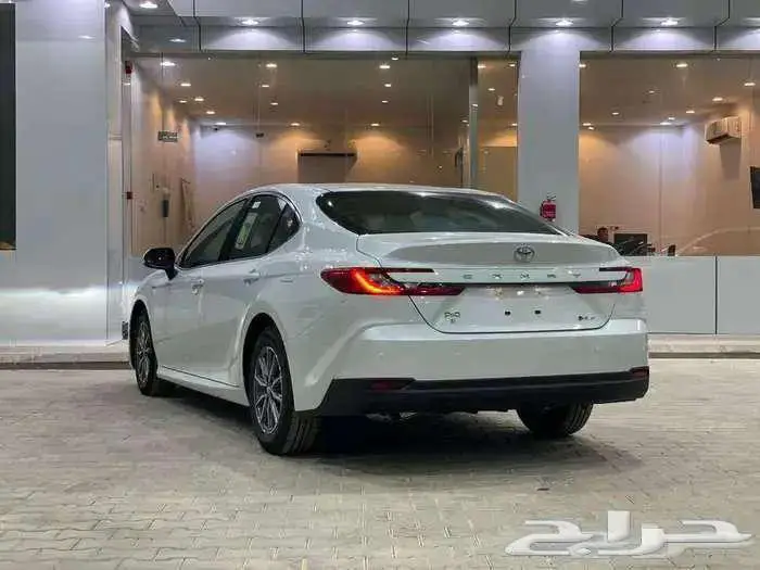 كامري E استاندر 6