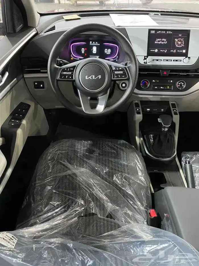 كيا كارينز نص فل 7راكب موديل 2025 باقل الاسعار 8