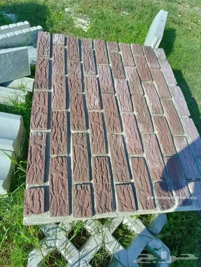 تصنيع قوالب سلكون ربل ديكورات ولحجر 24