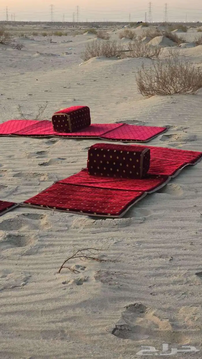 جلسات ومدات للرحلات والتخييم ماركة القناص العربي 17