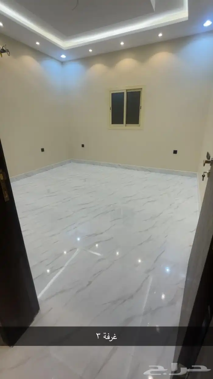 شقة للإيجار حي الفروسية 5