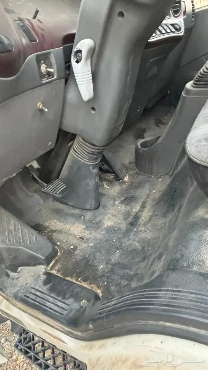 دينا هيونداي موديل 2012 مع حافظ بدون تبريد للبيع 3