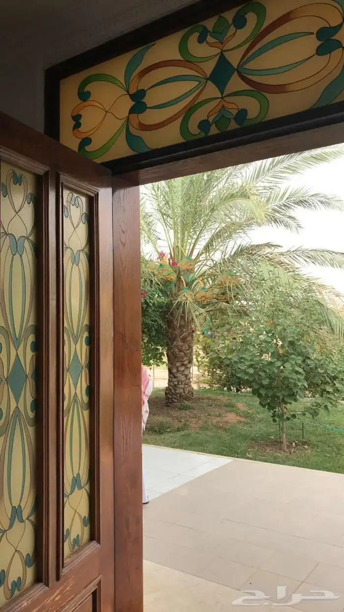 استراحة للبيع بالعمارية بمساحة 10 ألاف متر 8