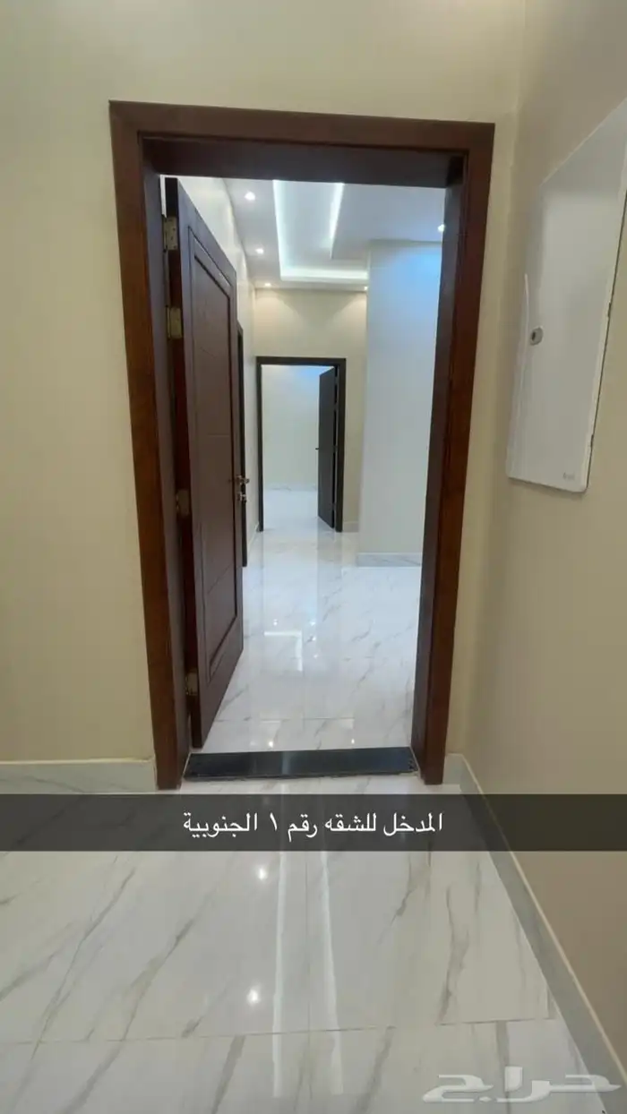 شقة للإيجار حي الفروسية 16